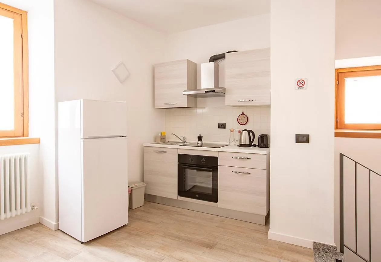 La Casa Del Sarto - Rooms And Apartments レッコ 0*,