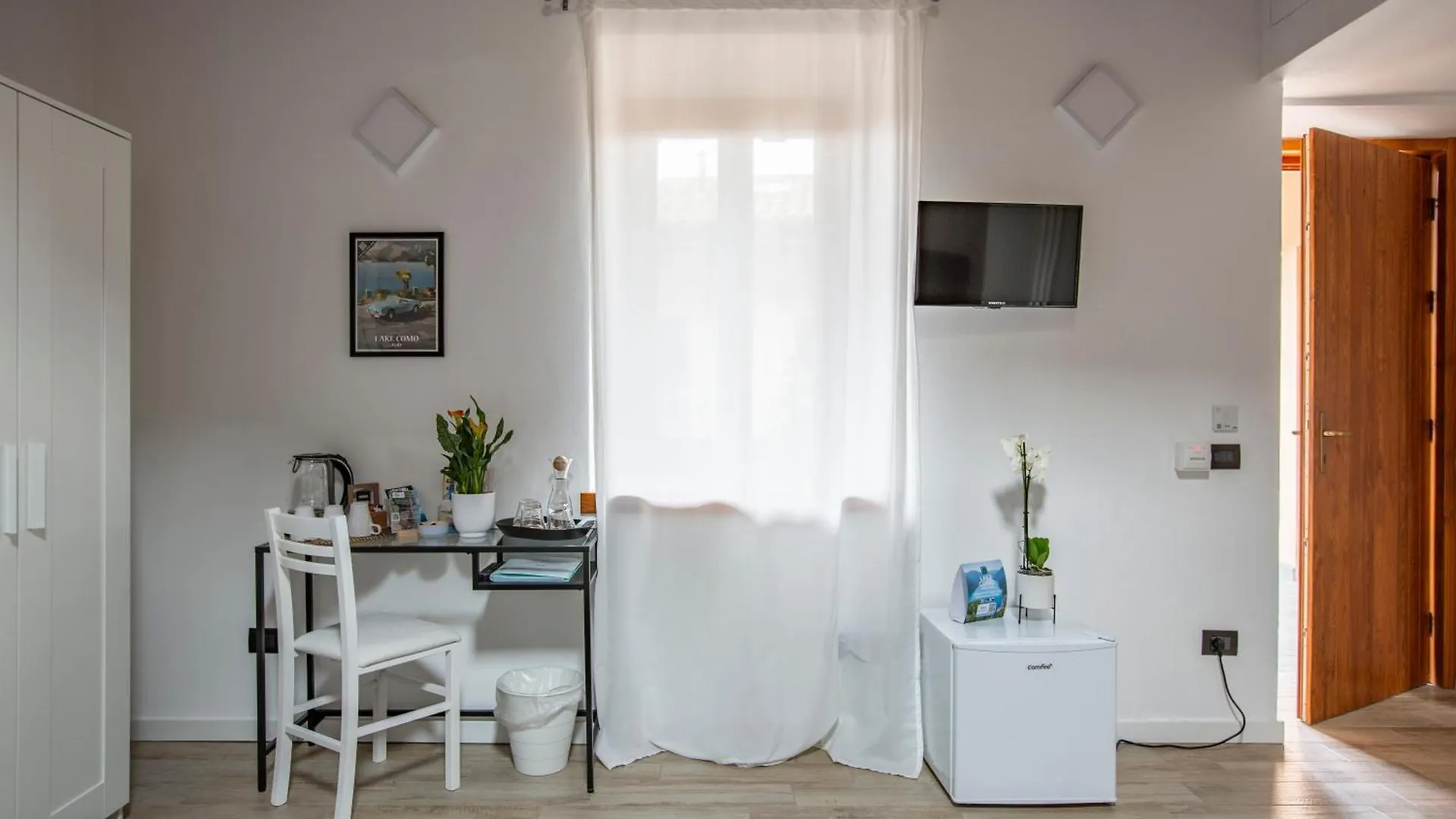 La Casa Del Sarto - Rooms And Apartments Lecco Bed & Breakfast